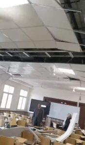 إصابة طالبه اثر انهيار سقف ديكور قاعة محاضرات طب اسنان الاسكندريه