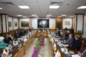 مجلس الجامعة