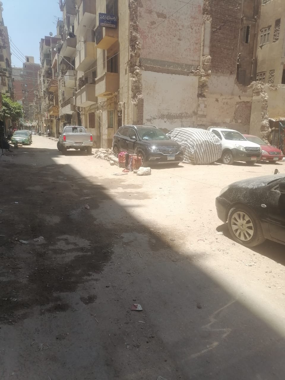 مبانى قديمه ايله للسقوط