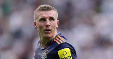 لاعب نيوكاسل