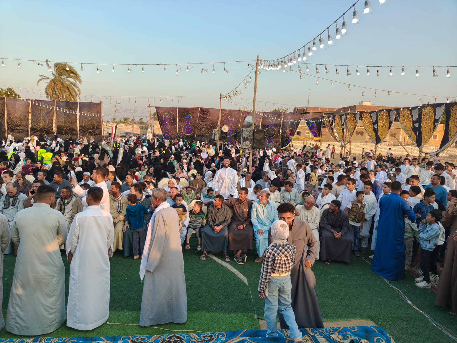 جانب من حفل لتكريم