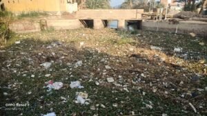 تراكم القمامة عند قناطر عرب مطير